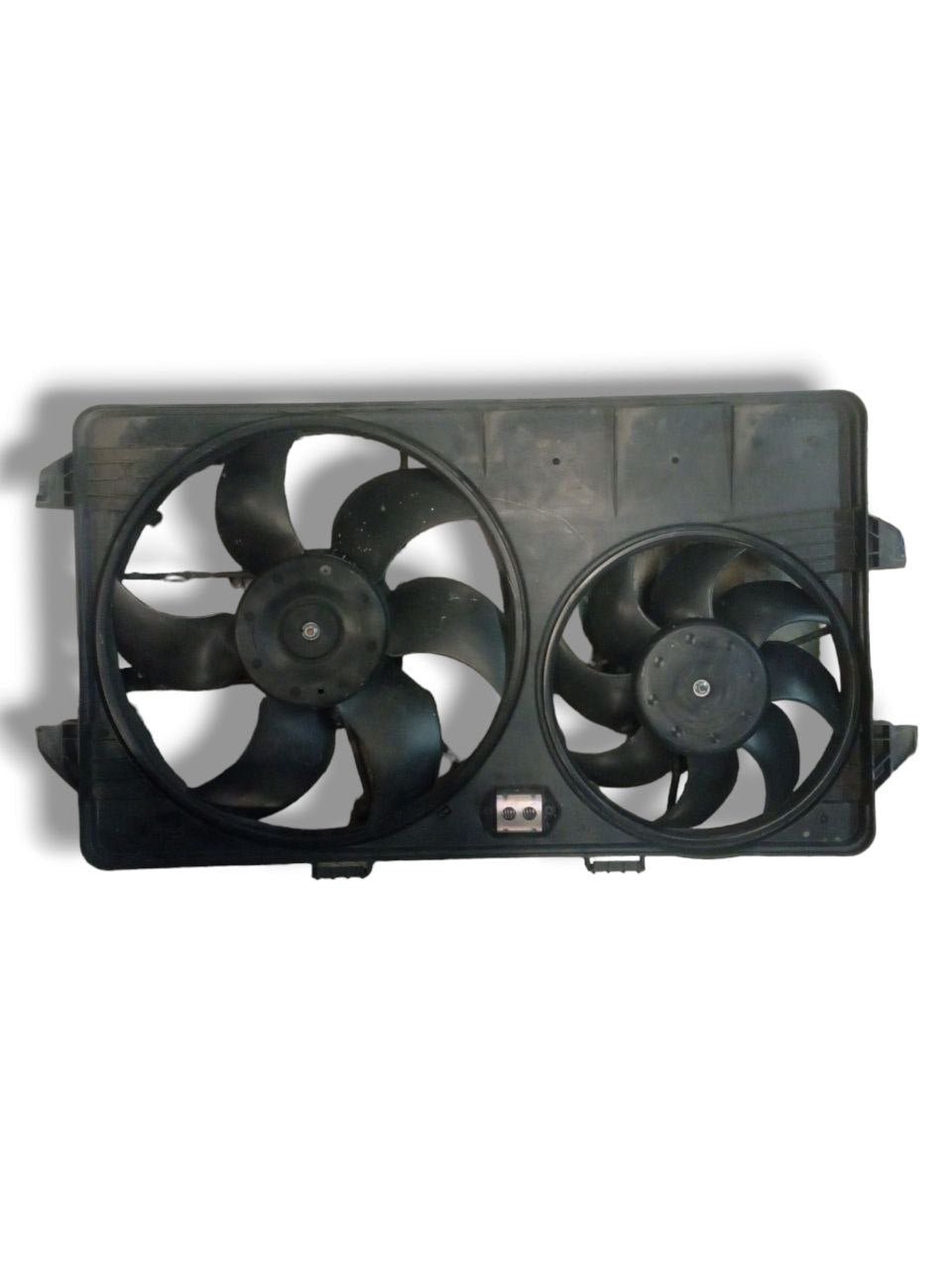 Elettroventola Ventola Radiatore Ford Transit Connect COD:7T16 - 8C607 - NB (2013>) - F&P CRASH SRLS - Ricambi Usati