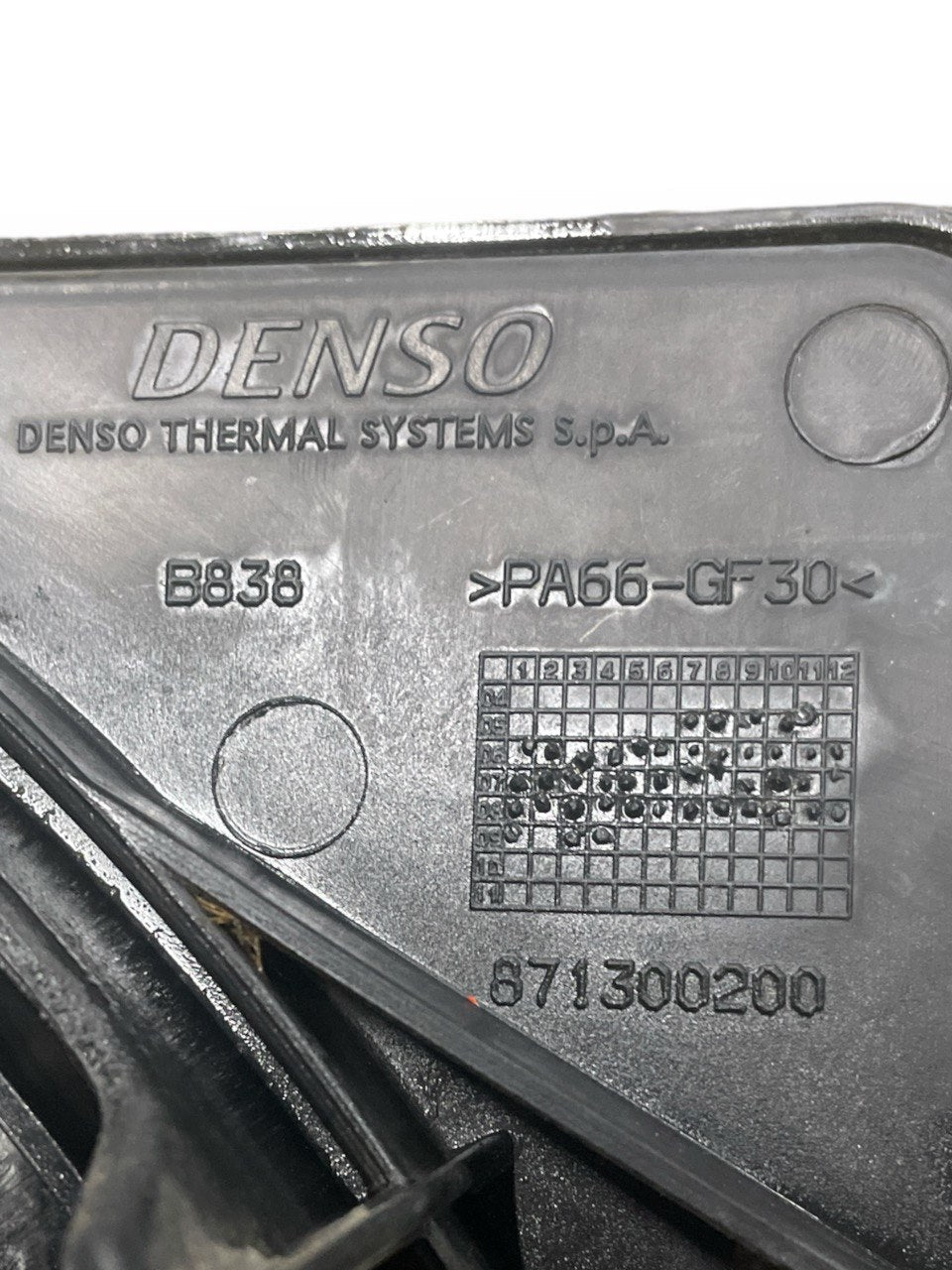 Elettroventola Ventola Radiatore Lancia Delta 1.6 Diesel cod:871300200 (2008 - 2014) - F&P CRASH SRLS - Ricambi Usati