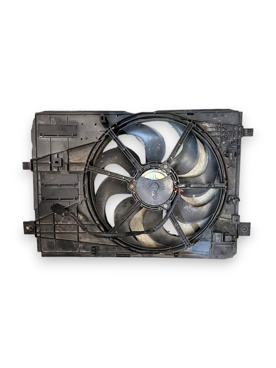 Electric fan / Radiator Fan Peugeot Expert (2016>) COD:9806313880 - F&P CRASH SRLS - Used Spare Parts