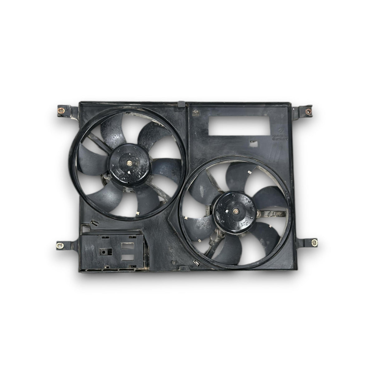 Elettroventole Radiatore Land Rover Freelander cod.8240327 2.0 Diesel (2006 > 2015) - F&P CRASH SRLS - Ricambi Usati