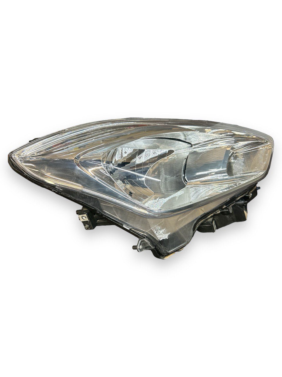 Front Halogen Headlight Right Suzuki Swift VI (2017 > ) - F&P CRASH SRLS - Used Parts