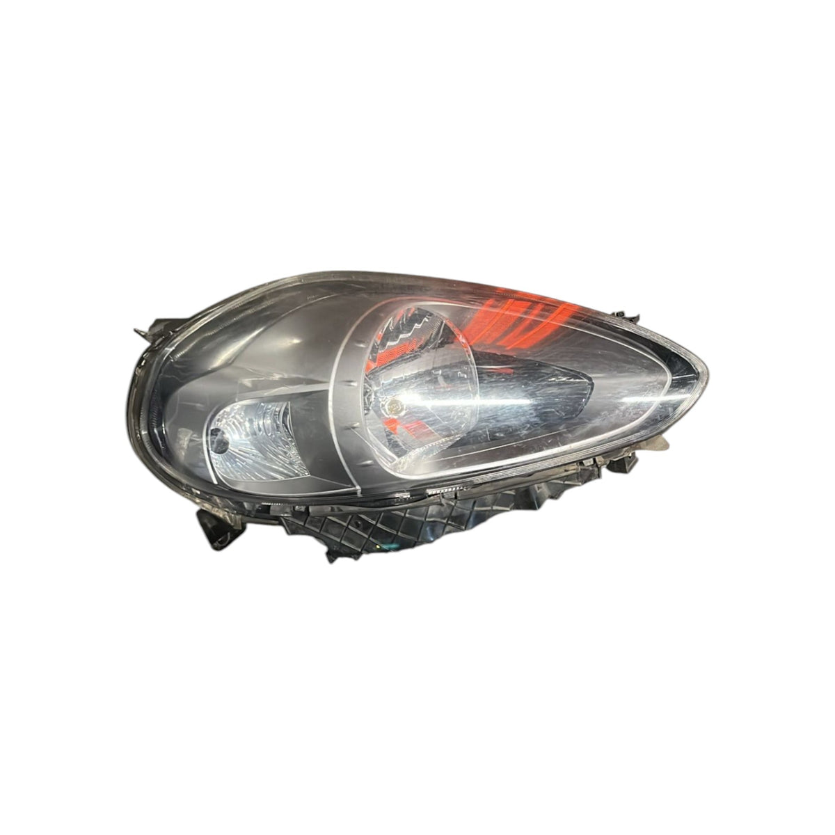 Fanale / Faro Alogeno Destro Fiat Punto Evo (2012 &gt;) - F&amp;P CRASH SRLS - Ricambi Usati