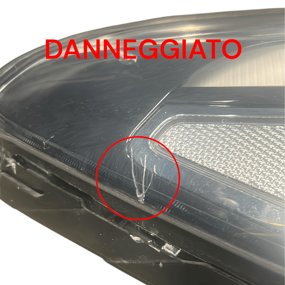Headlight / Front Right Light Hyundai Tucson cod.92102 - D7100 (2015 > 2018) - F&P CRASH SRLS - Used Parts