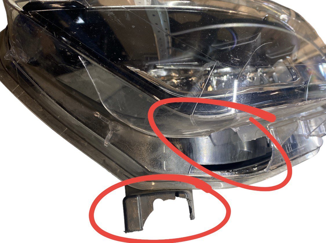 Left front LED headlight for Renault Captur (2013 - 2019) code 260606152 - F&P CRASH SRLS - Used Parts