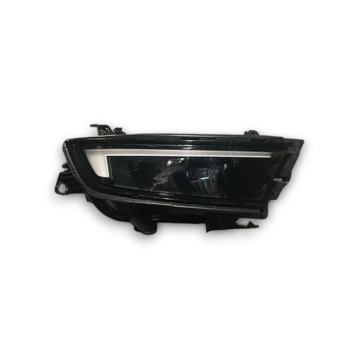 Right front LED headlight for Opel Astra L (2022 > ) - F&amp;P CRASH SRL - Used Parts