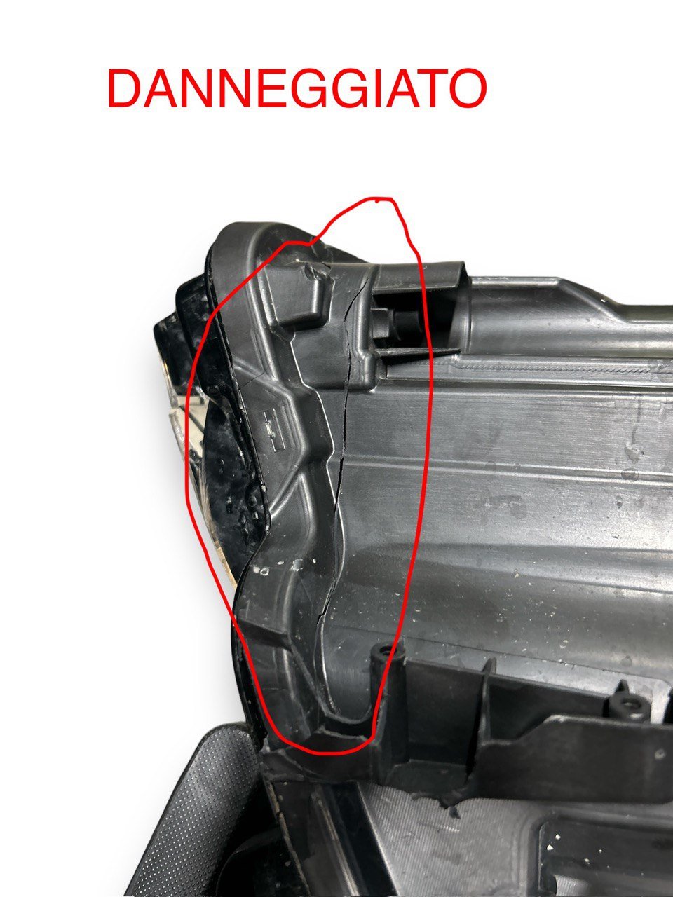 Fanale / Faro Led Anteriore Destro Renault Captur II (2019 > ) cod.260104900R - F&P CRASH SRLS - Ricambi Usati