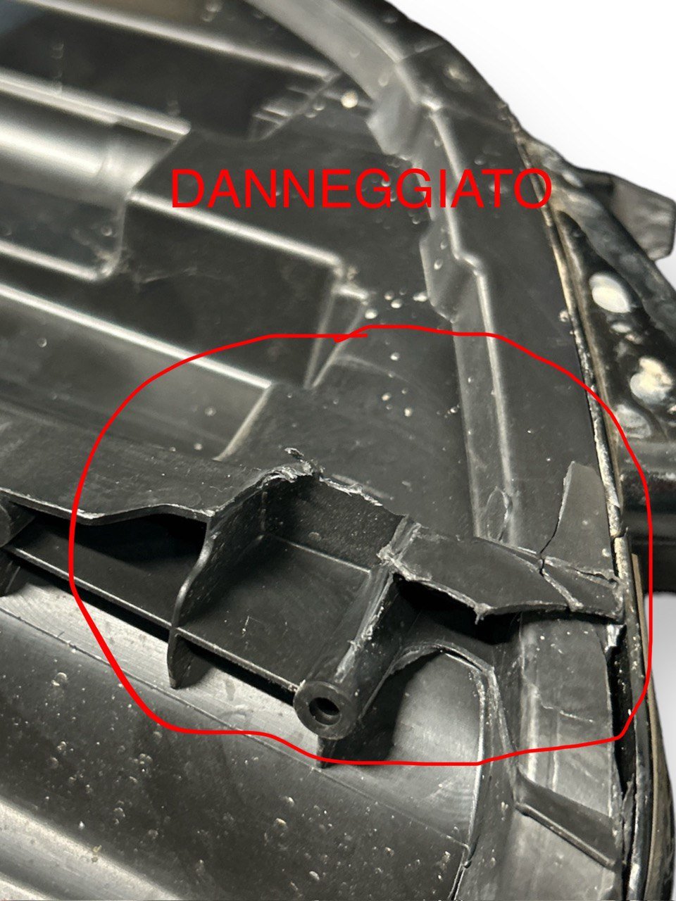 Fanale / Faro Led Anteriore Destro Renault Captur II (2019 > ) cod.260104900R - F&P CRASH SRLS - Ricambi Usati