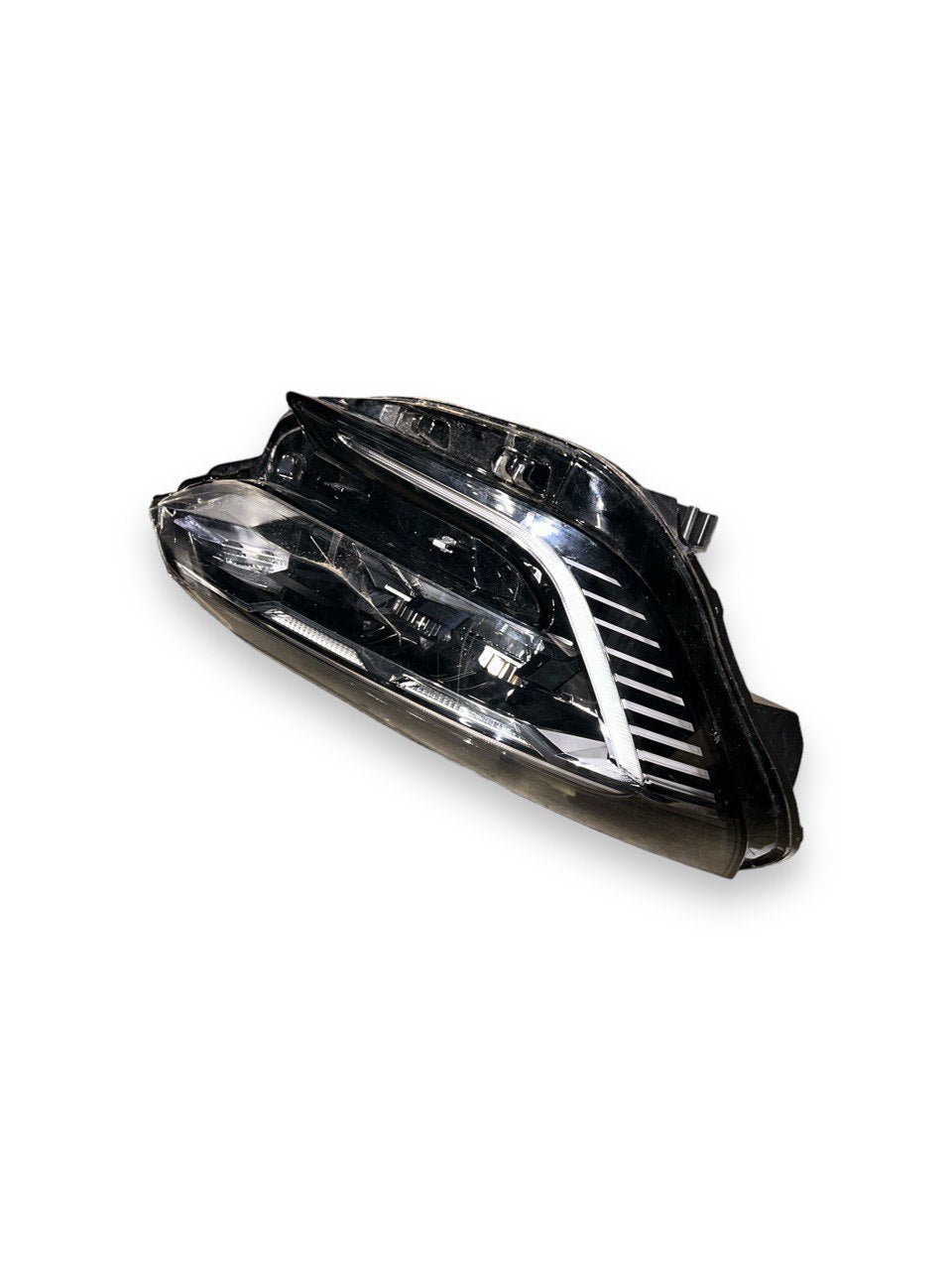 Fanale / Faro Led Anteriore Destro Renault Captur II (2019 > ) cod.260104900R - F&P CRASH SRLS - Ricambi Usati