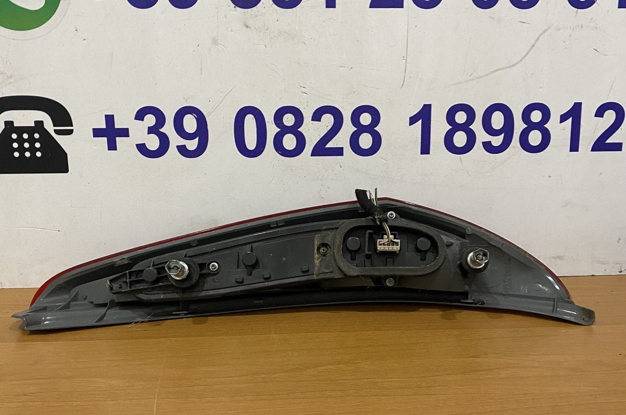 fanale faro post sx fiat punto 2009 1.2 benz 3P 286201 - F&P CRASH SRLS - Ricambi Usati