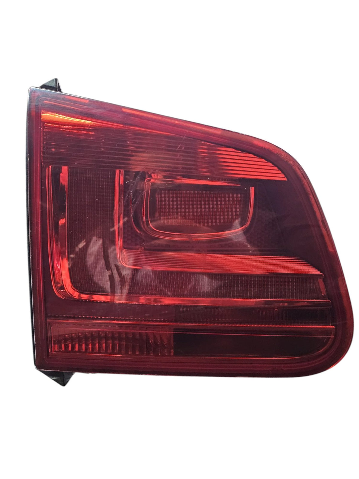 Fanale Faro Posteriore Interno Sinistro Volkswagen Tiguan 5N Cod:5N0945309 - F&amp;P CRASH SRLS - Ricambi Usati