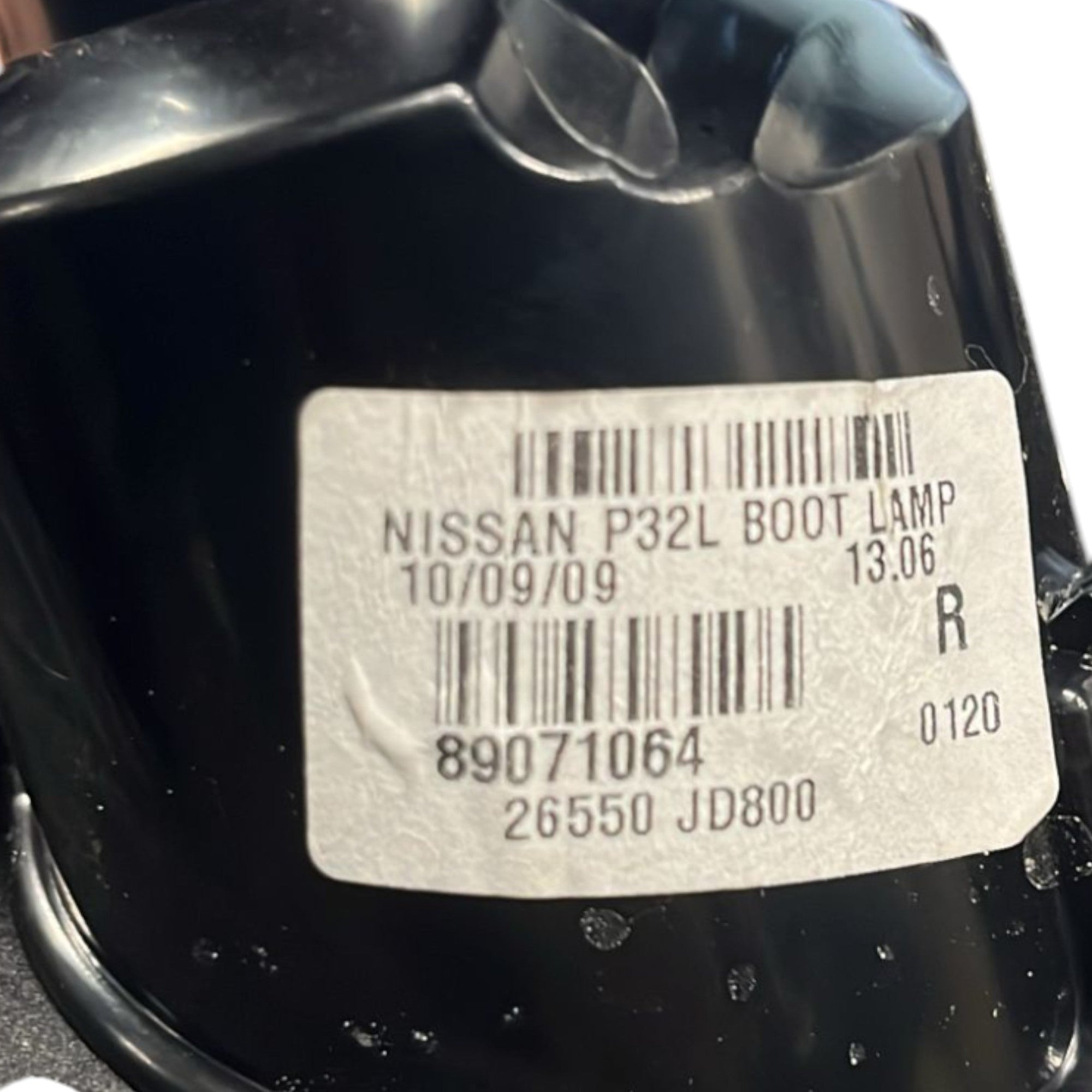 Fanale Interno Posteriore Destro Alogeno Nissan Qashqai J10 cod:89071064 (2006 >2014) - F&P CRASH SRLS - Ricambi Usati