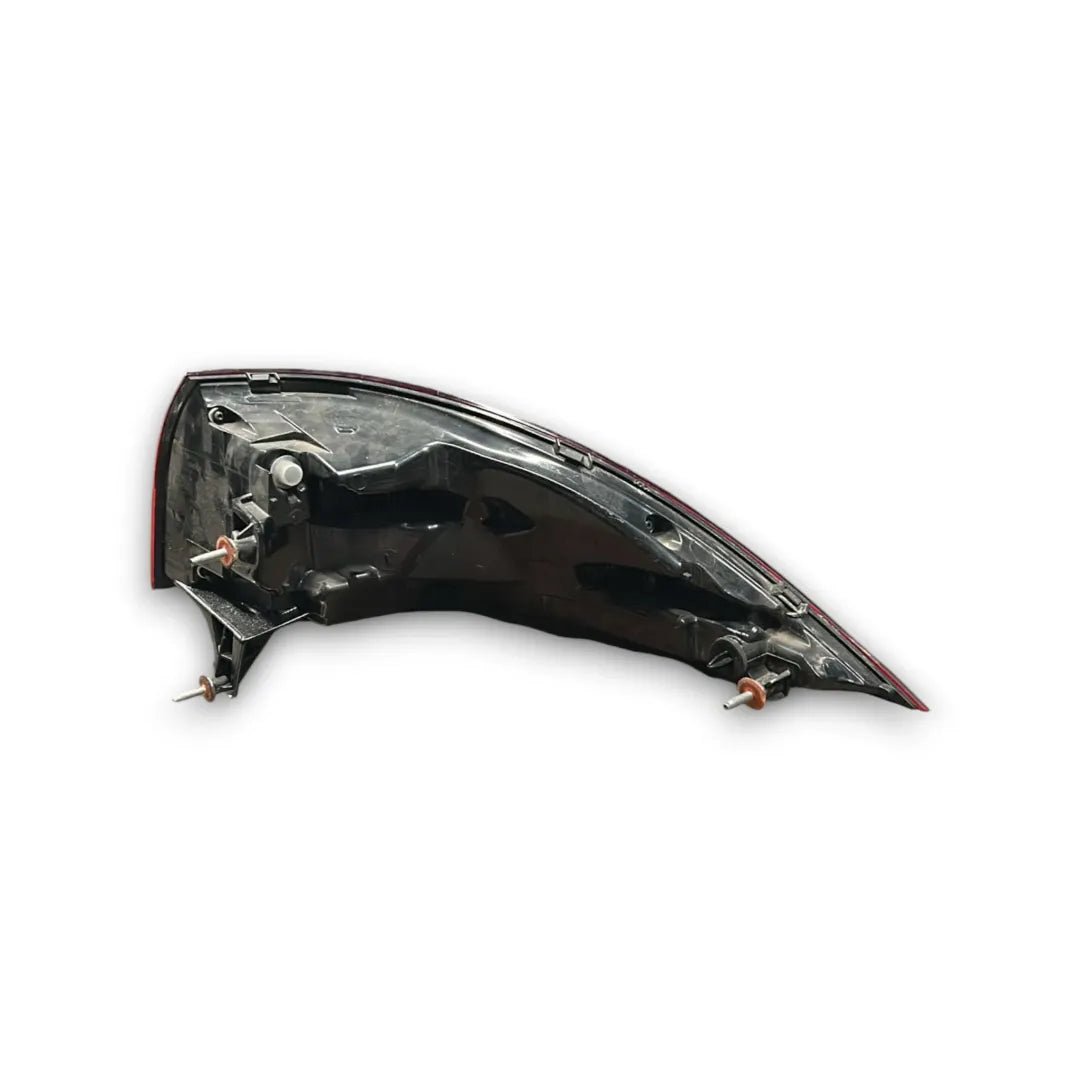 Dettaglio Fanale posteriore esterno destro Mercedes-Benz Classe GLE V167 dal 2018 OEM A1679063204 - foto 2