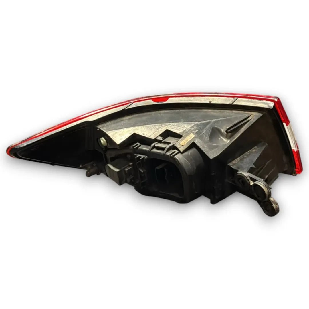 Fanale posteriore esterno destro Renault Clio 4ª Serie OEM 265502631R - F&P CRASH SRL - Ricambi Usati