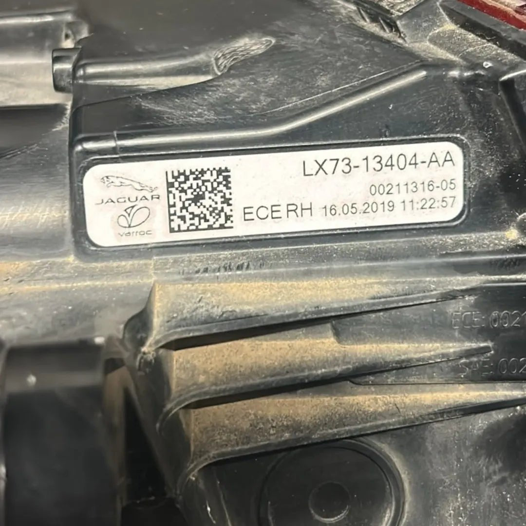 Dettaglio Fanale posteriore esterno sinistro Jaguar XE dal 2019 OEM T4N37870 - foto 3