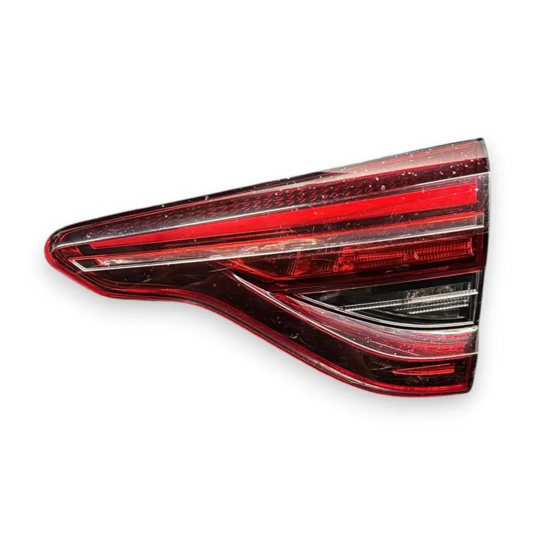 Fanale posteriore interno destro Renault Clio 5ª Serie 2019–2024 OEM 265504450R