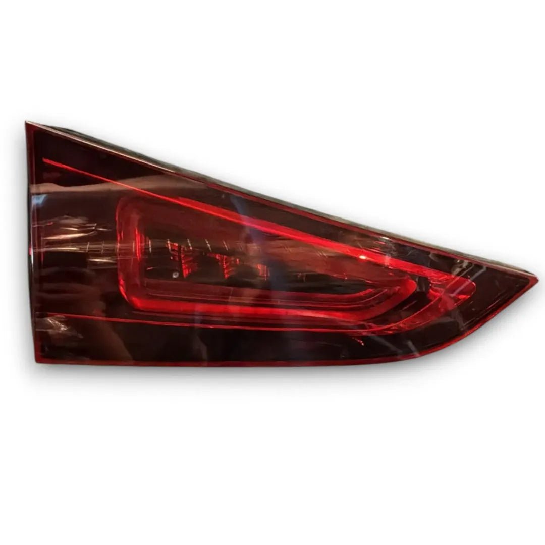 Fanale posteriore interno sinistro Mercedes-Benz Classe GLE V167 dal 2018 OEM A1679060407 - F&P CRASH SRL - Ricambi Usati