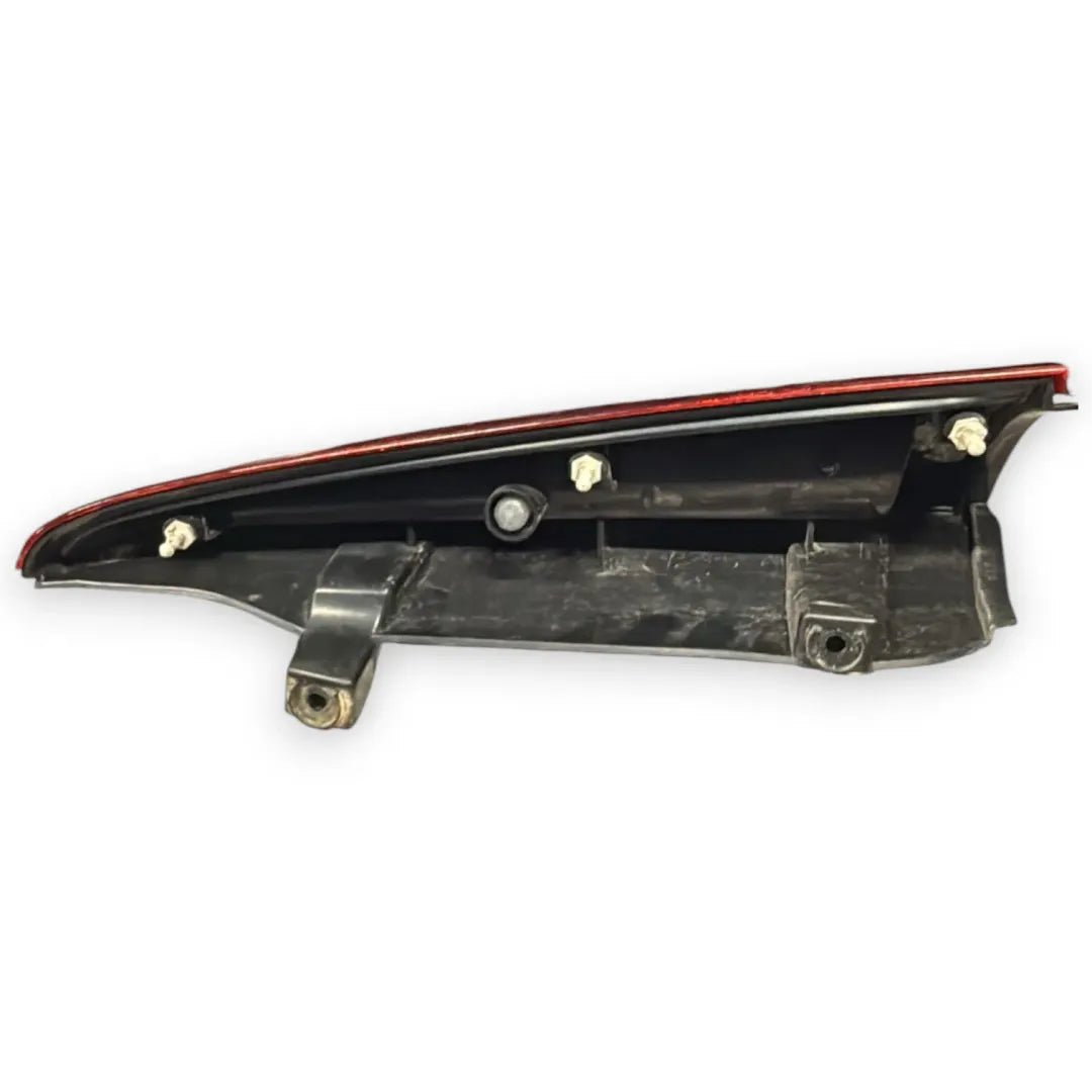 Fanale posteriore interno sinistro Renault Kangoo cod. 265551235R - F&P CRASH SRL - Ricambi Usati