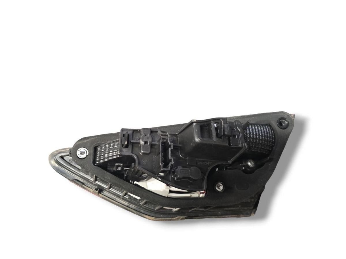 LEFT REAR INNER LIGHT SEAT LEON III (2012 - 2019) Code: 5F0945307D - F&P CRASH SRLS - Used Parts