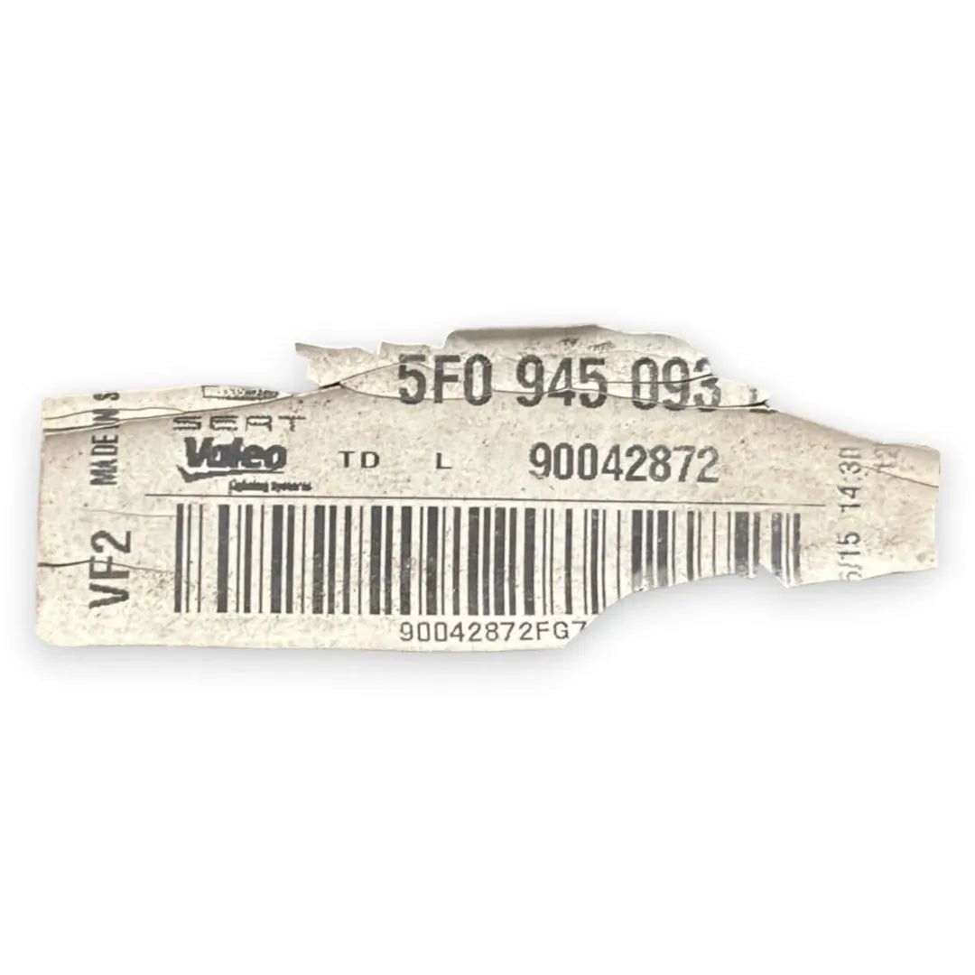 Dettaglio Fanale posteriore interno sinistro SEAT Leon 2016–2020 OEM 5F0945093M - foto 3