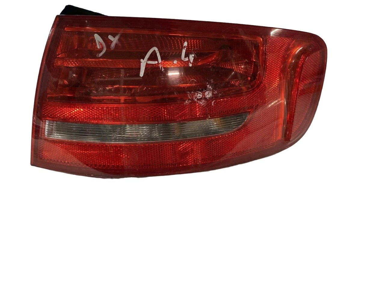 Rear Light For Audi A4 Right Stop Light 2008-2011 - F&P CRASH SRLS - Used Parts