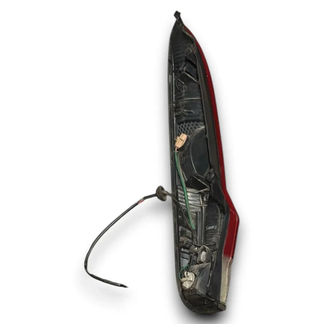 Dettaglio Fanale posteriore sinistro Daihatsu Terios 1ª Serie 1997–2006 OEM 8156087405000 - foto 2