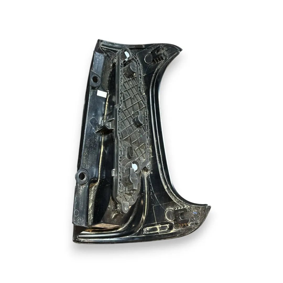 Dettaglio Fanale posteriore sinistro Fiat Panda III 2016–2022 OEM 52102352 - foto 2