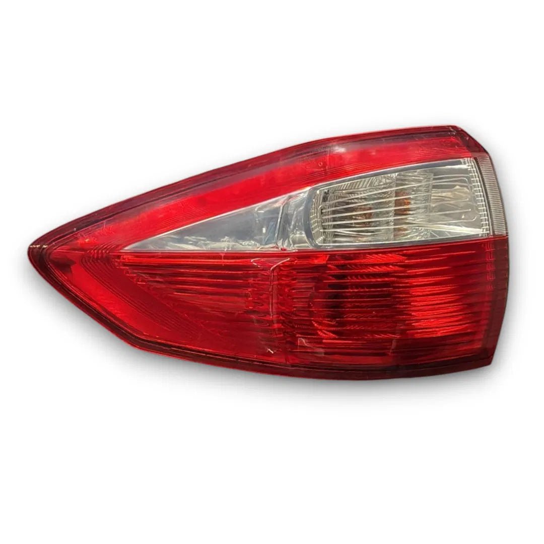 Fanale posteriore sinistro Ford C-Max 2010–2015 OEM AM51-13405-BF - F&amp;P CRASH SRL - Ricambi Usati