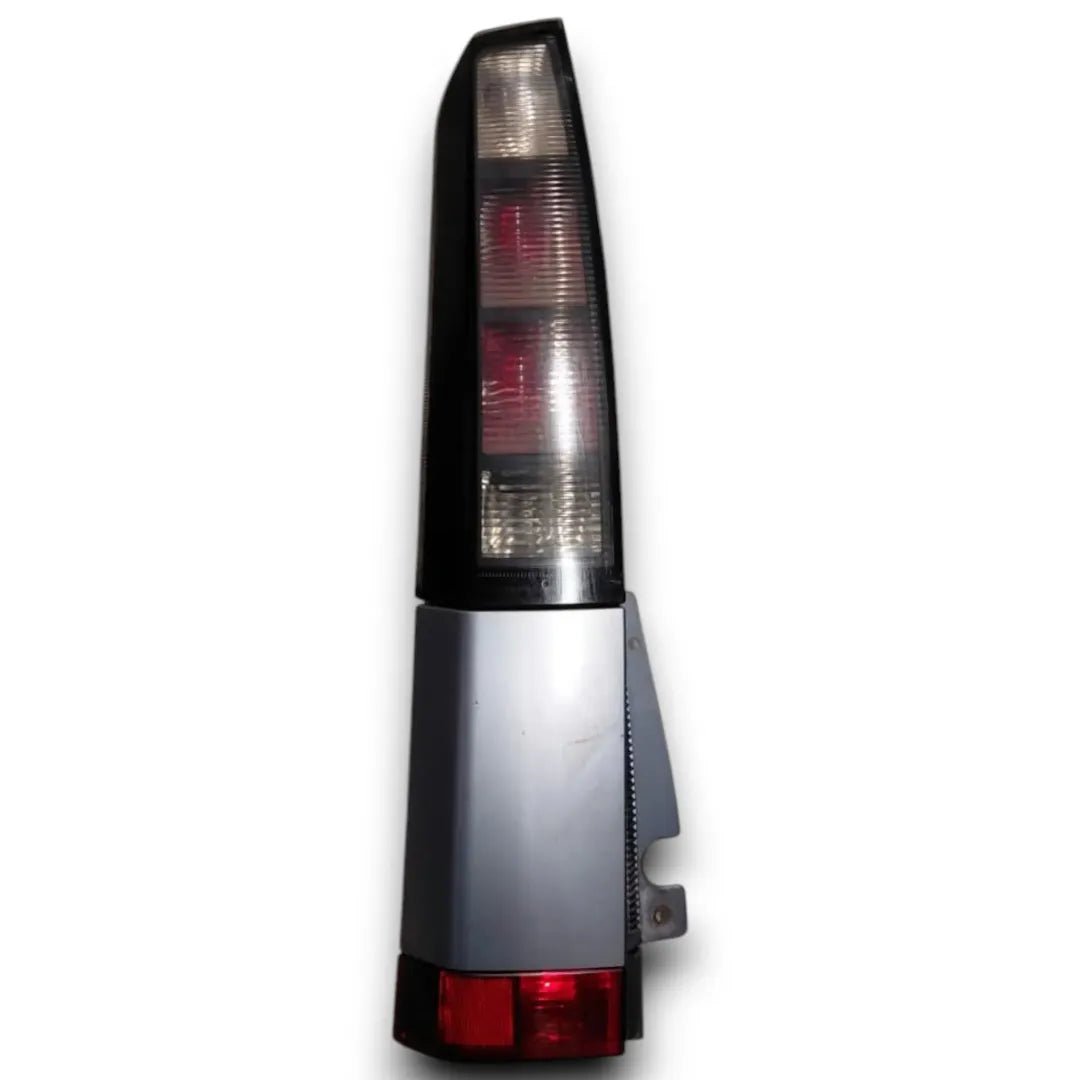 Fanale posteriore sinistro Opel Meriva 2003–2010 OEM 93184712 - F&P CRASH SRL - Ricambi Usati