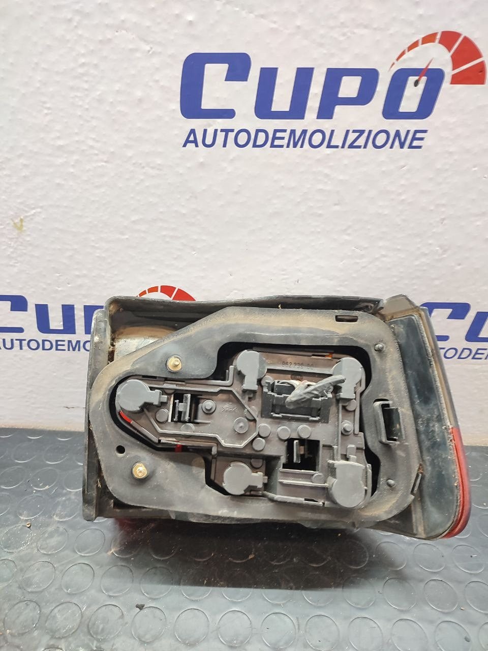 Left rear light SEAT IBIZA II SERIES 6K code: A-28-10881 962 229 - F&P CRASH SRLS - Used Parts