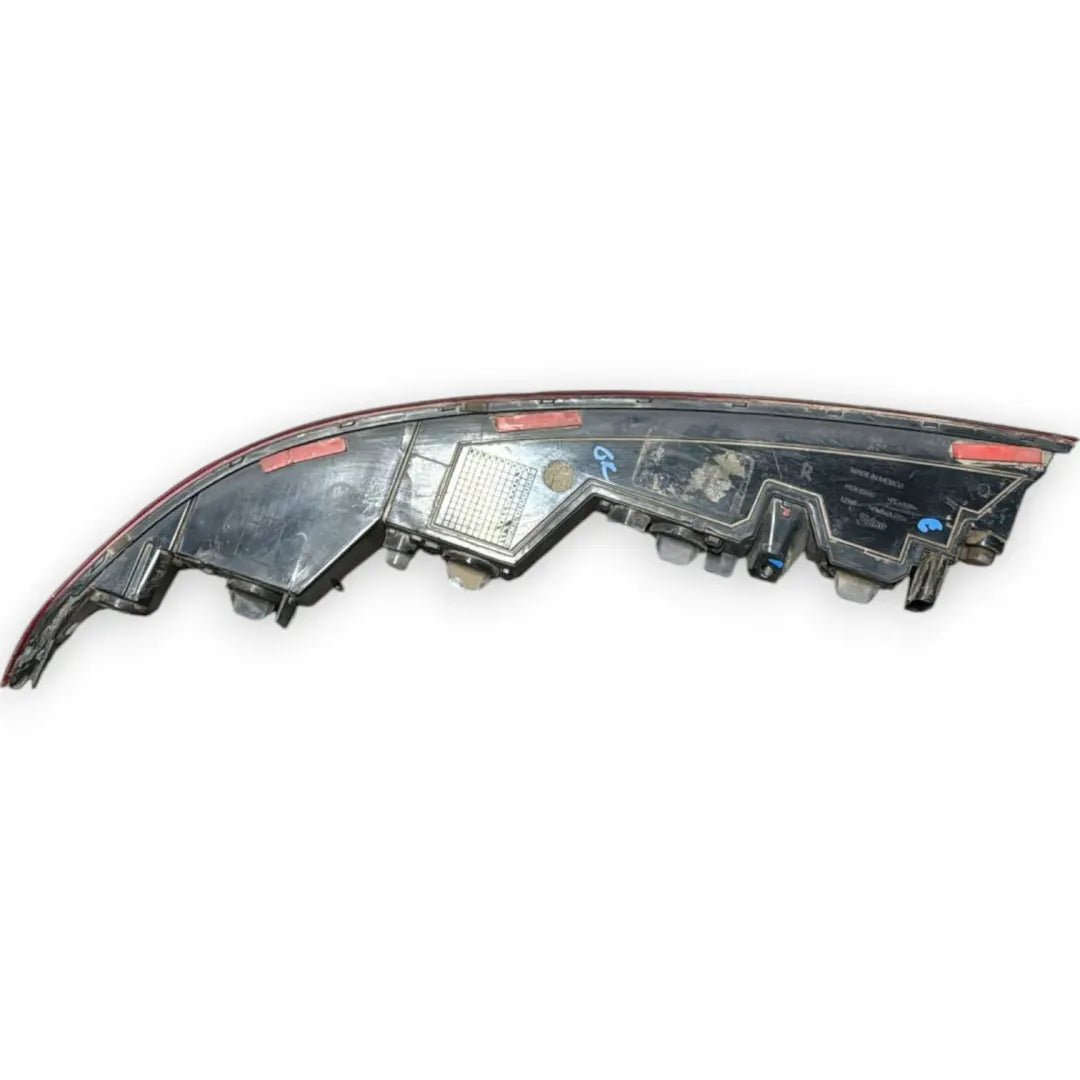 Dettaglio Fanale retronebbia sinistro Audi Q5 FYB 2016–2021 - foto 2
