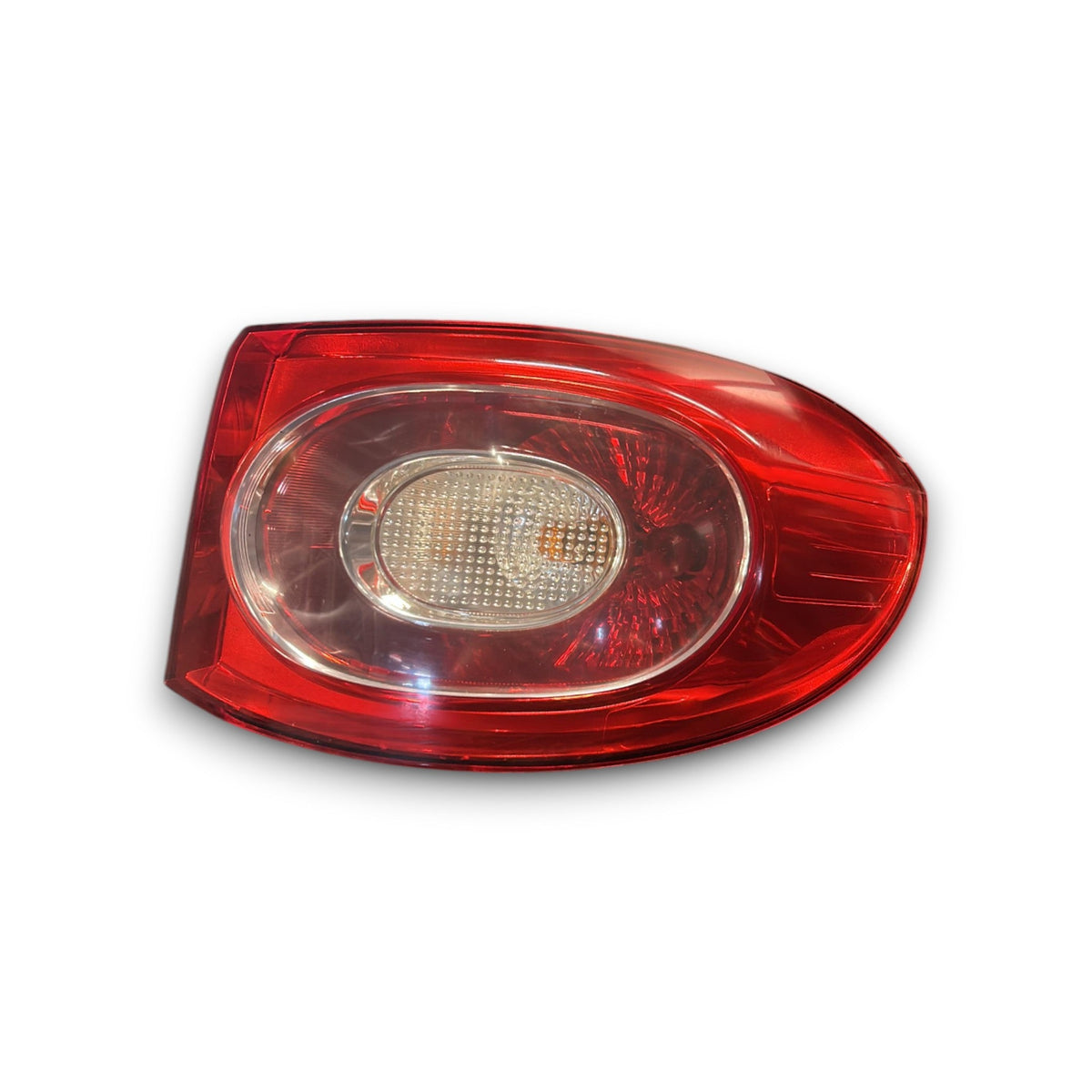 Fanale / Stop Alogeno Esterno Posteriore Destro Volkswagen Tiguan (5N) cod.5N0945096H (2009 &gt;2016) - F&amp;P CRASH SRLS - Ricambi Usati