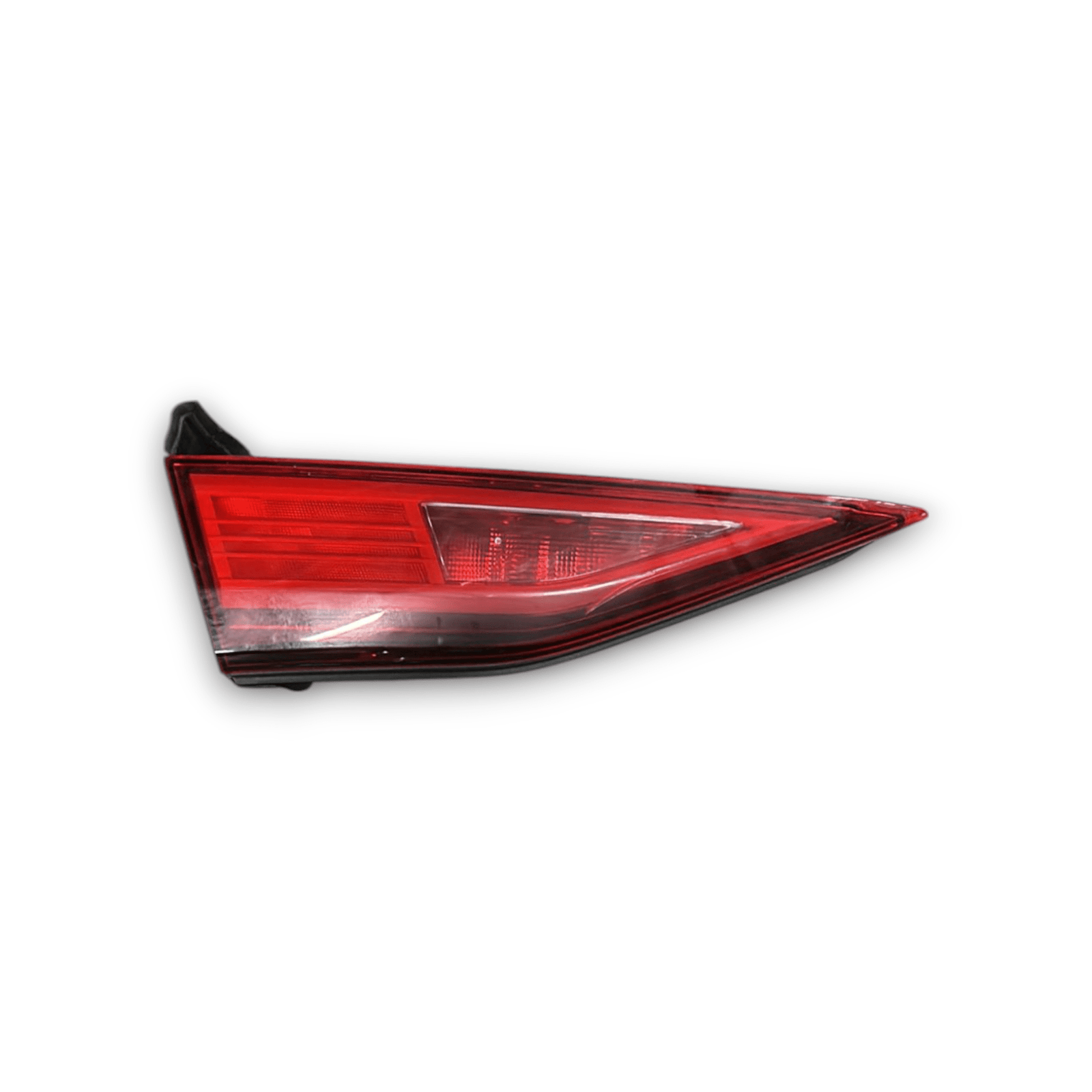 Fanale / Stop Alogeno Interno Sinistro Audi A3 (8Y) cod:8Y0945075 (2020 >) - F&P CRASH SRLS - Ricambi Usati
