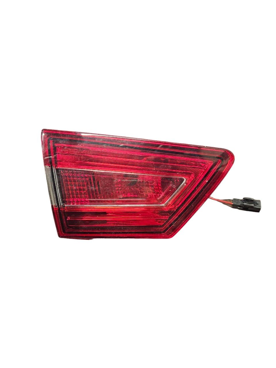 Left Internal Halogen Tail Light / Stop Renault Clio IV Code:265552424R (2017 - 2021) - F&P CRASH SRLS - Used Parts