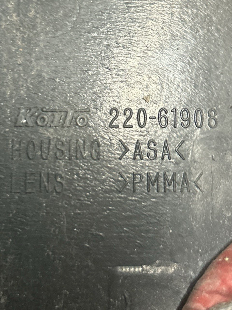 Fanale / Stop Alogeno Posteriore Destro Mazda Premacy (1999 > 2005) cod.220 - 61908 - F&P CRASH SRLS - Ricambi Usati