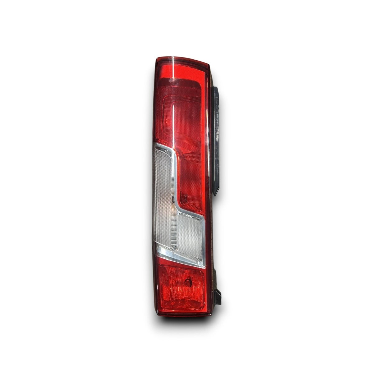 Fanale / stop alogeno posteriore sinistro Fiat Ducato III cod.20620751 (2014 > ) - F&P CRASH SRLS - Ricambi Usati