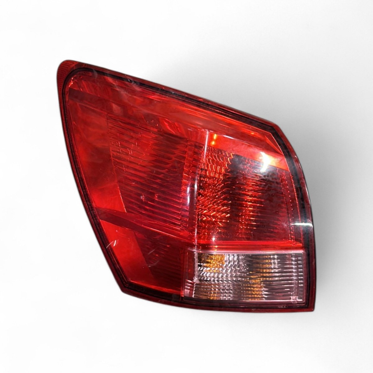 Fanale / stop alogeno posteriore sinistro Nissan Qashqai (J10) (2006 > 2014) - F&P CRASH SRLS - Ricambi Usati