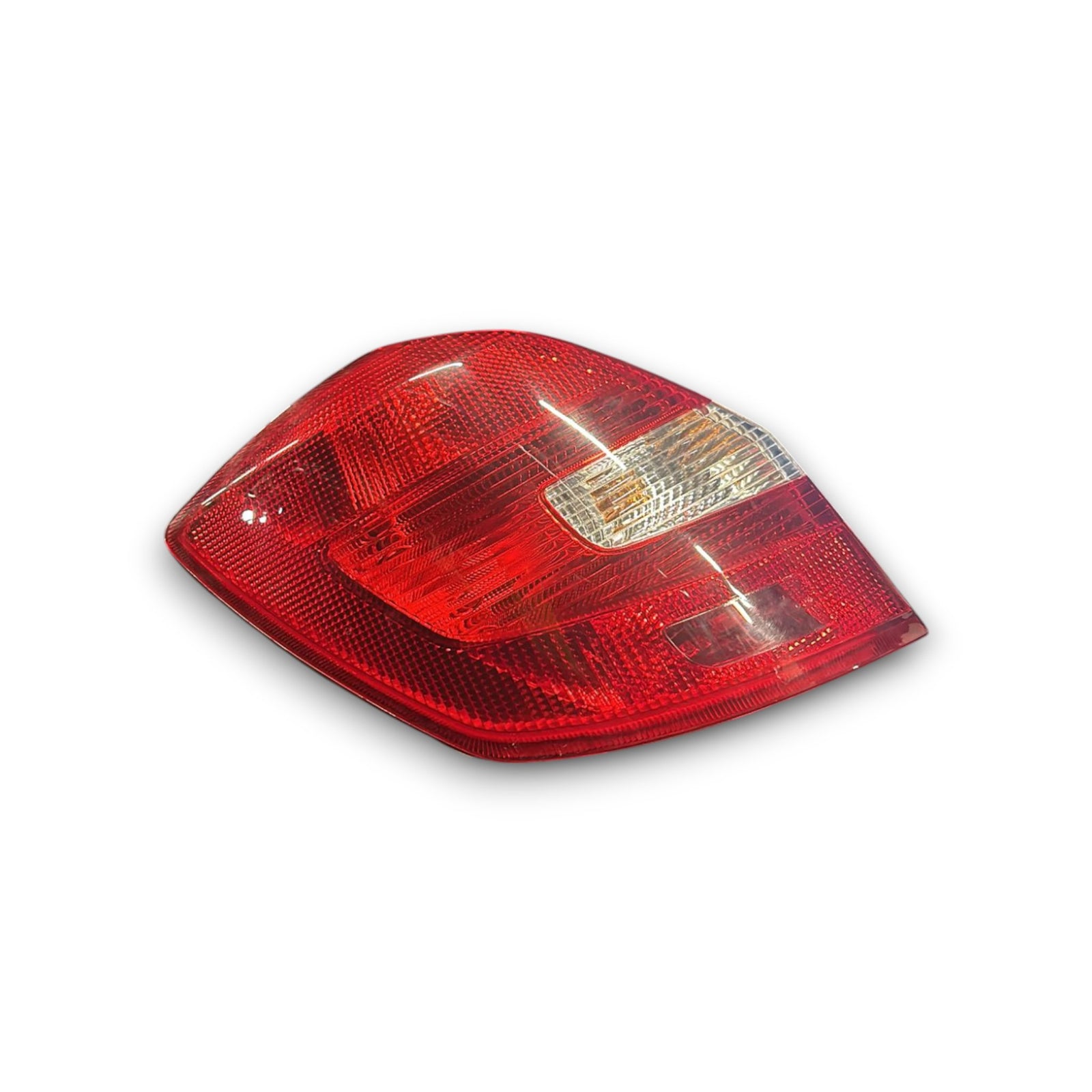 Left Rear Halogen Tail Light Skoda Fabia II code 5J6945095 (2007 > 2014) - F&P CRASH SRLS - Used Parts