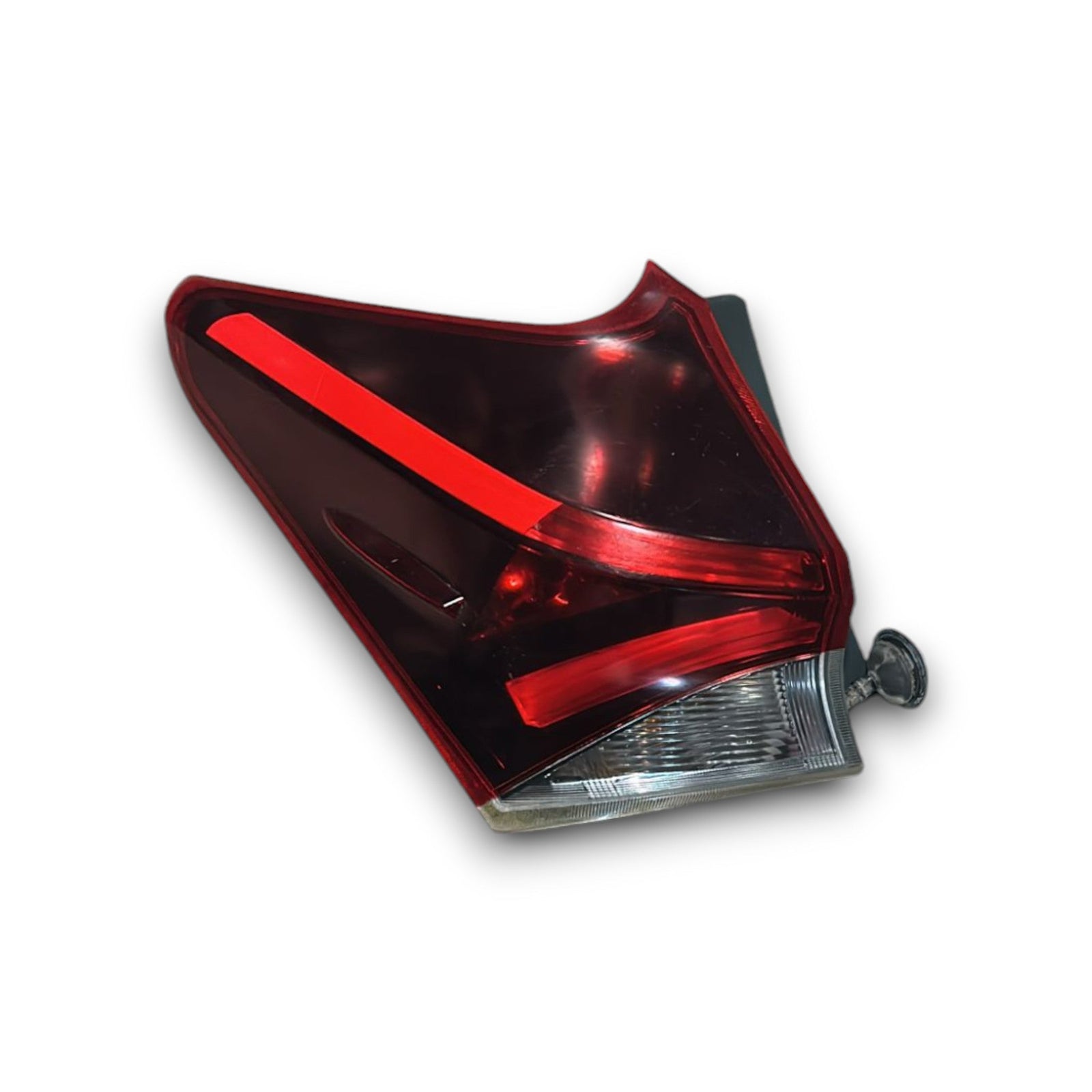 Left Halogen Rear Light / Stop Toyota Auris (2012 > 2018) - F&P CRASH SRLS - Used Parts