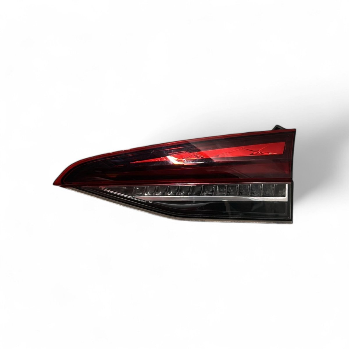 Fanale / stop led posteriore destro Skoda Octavia IV (NX) cod.5e7945308 (2019 > 2024) berlina - F&P CRASH SRLS - Ricambi Usati