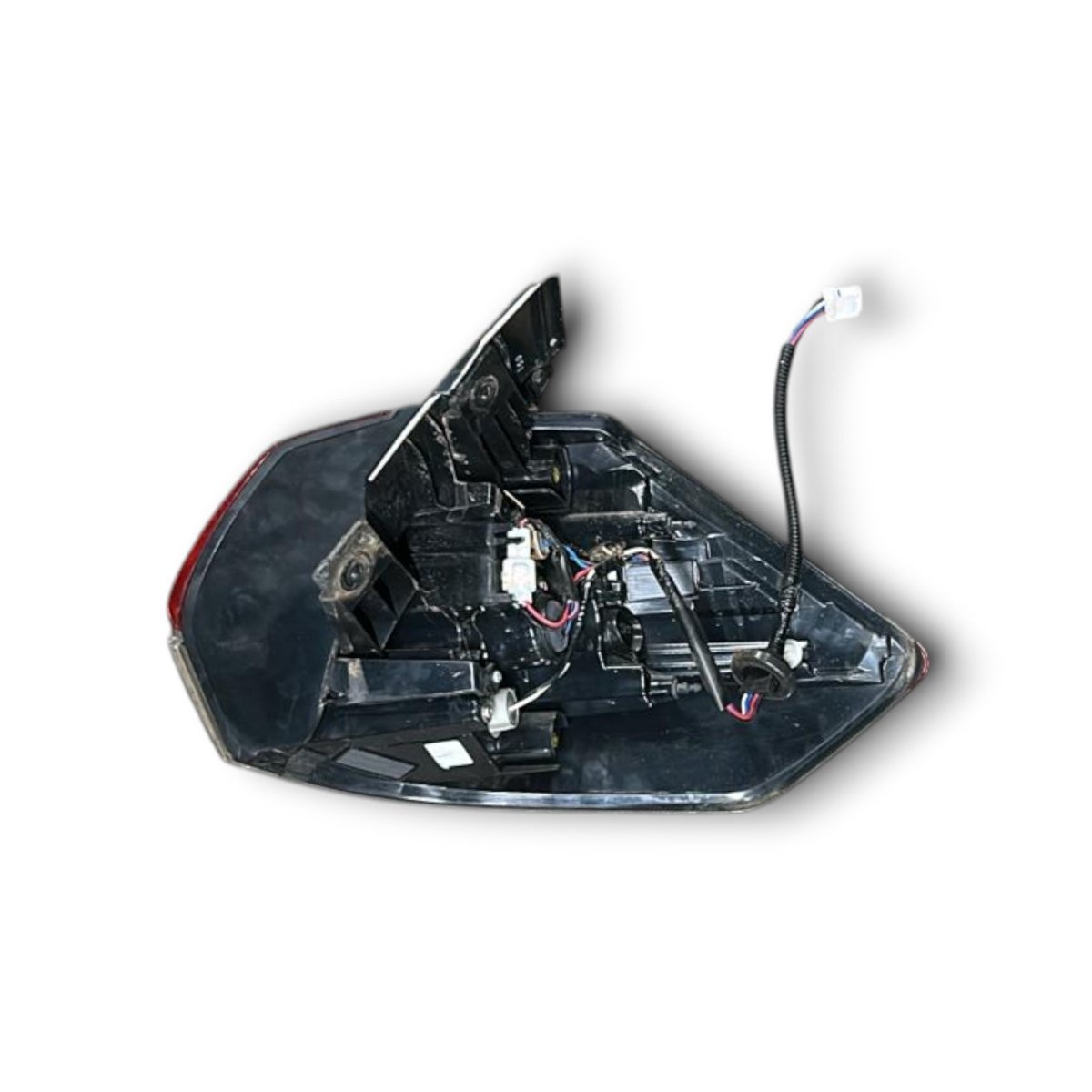 Left rear LED stop light for Nissan X-Trail III (2017 > 2020) - F&P CRASH SRLS - Used Parts