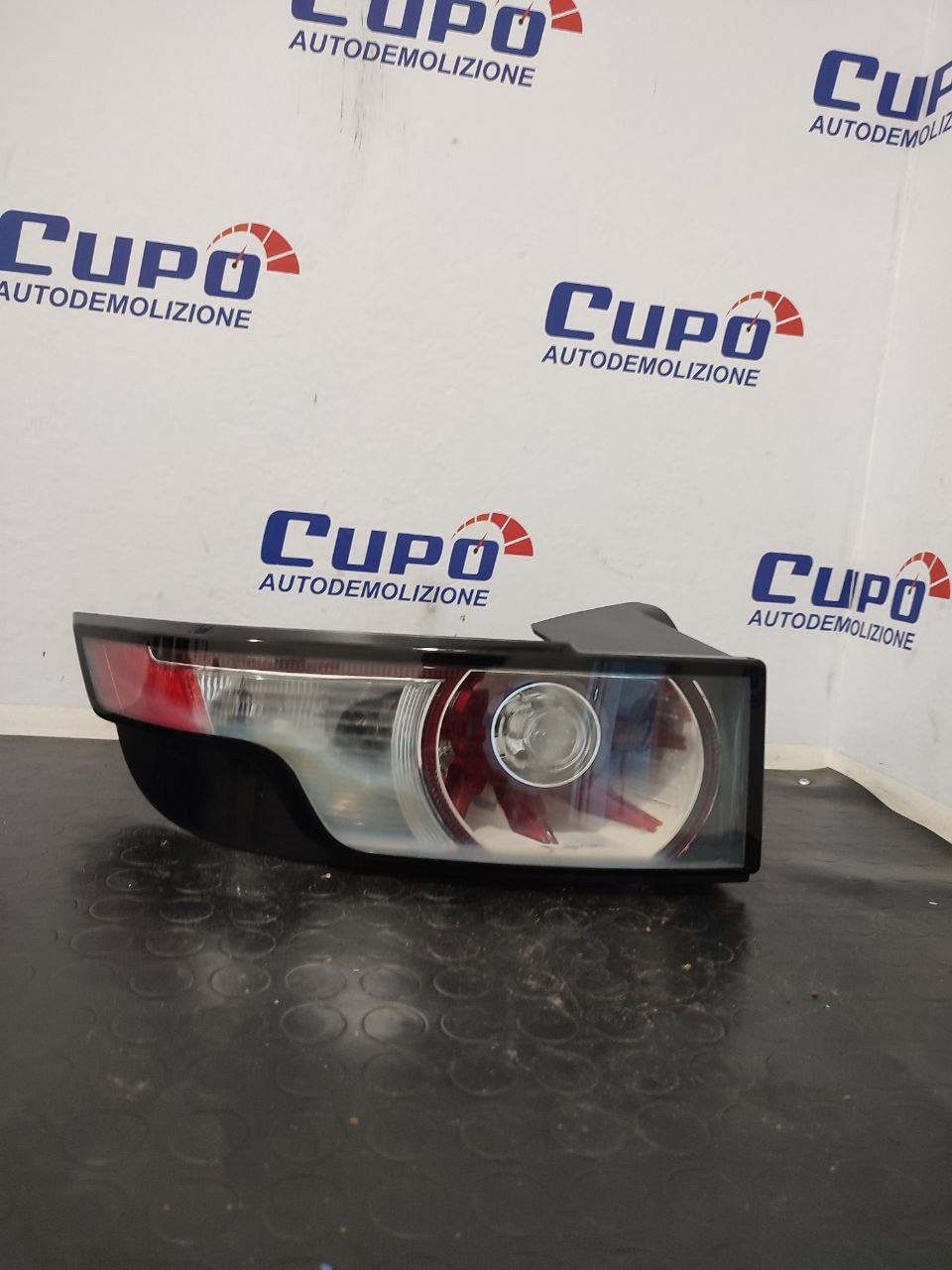 Fanale / Stop posteriore sinistro RANGE ROVER EVOQUE (2012) cod: bj3213405-ac - F&P CRASH SRLS - Ricambi Usati