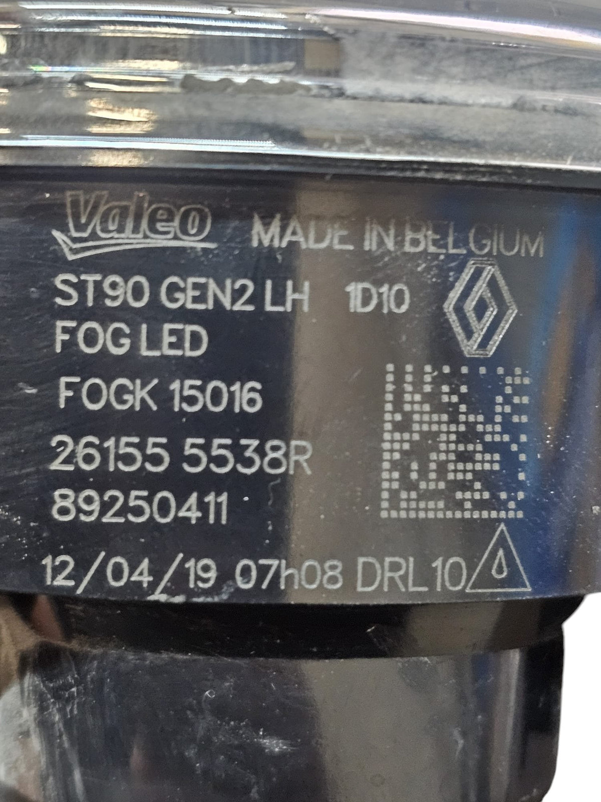 Front Left LED Fog Light / Headlight Renault Captur II Code:261555538R (2019 - >) - F&P CRASH SRLS - Used Parts