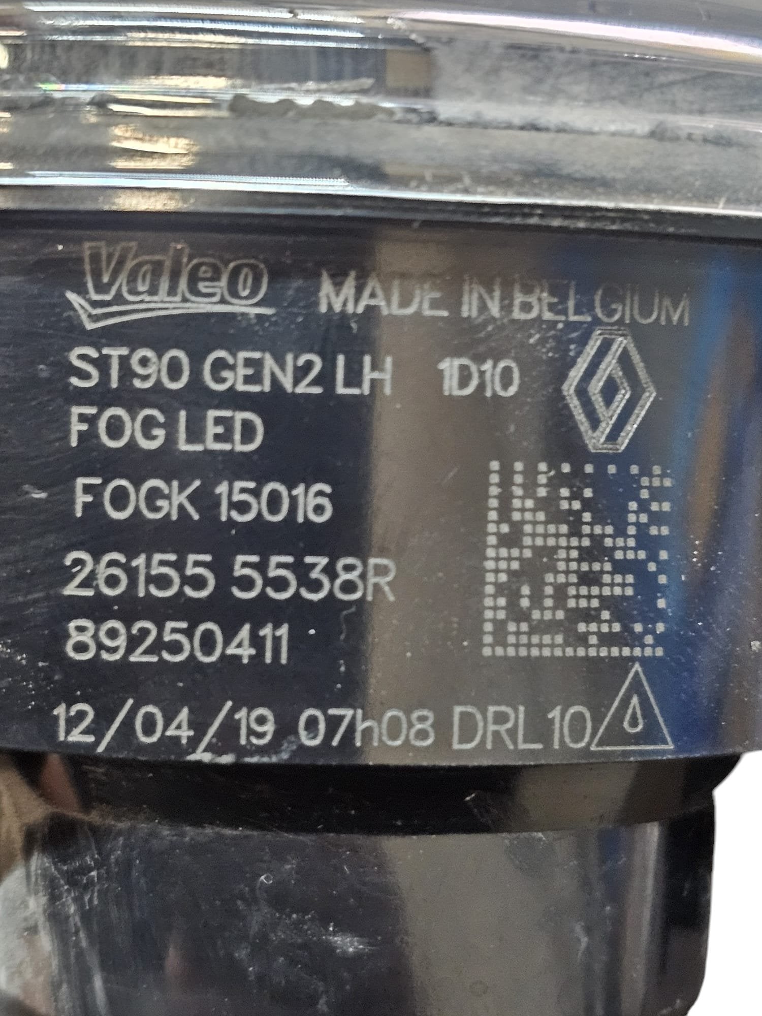 Front Left LED Fog Light / Headlight Renault Captur II Code:261555538R (2019 - >) - F&P CRASH SRLS - Used Parts