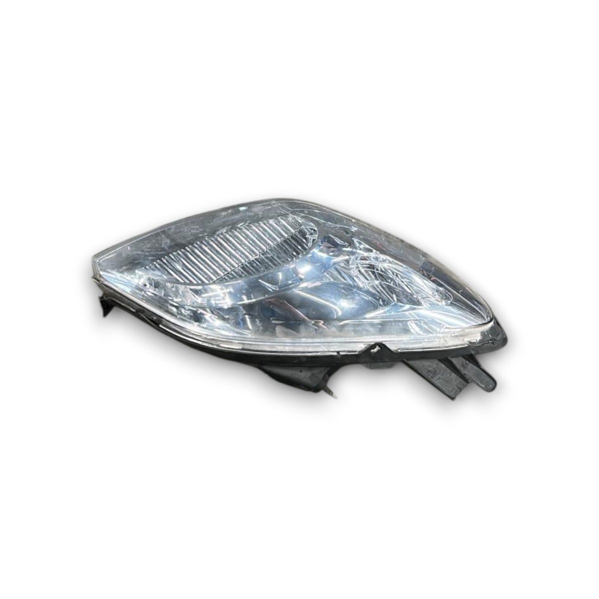 Right front halogen headlight Fiat Fiorino 0520868380e (2007 > 2016) - F&P CRASH SRL - Used Parts