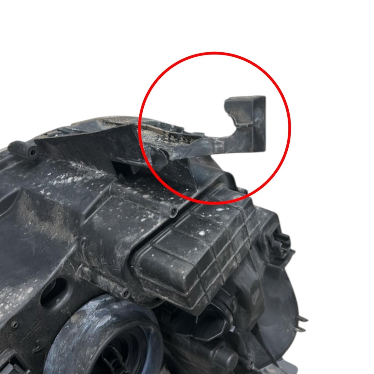 Faro alogeno anteriore sinistro Opel Corsa C 0301172201 (2000 > 2006) - F&P CRASH SRL - Ricambi Usati