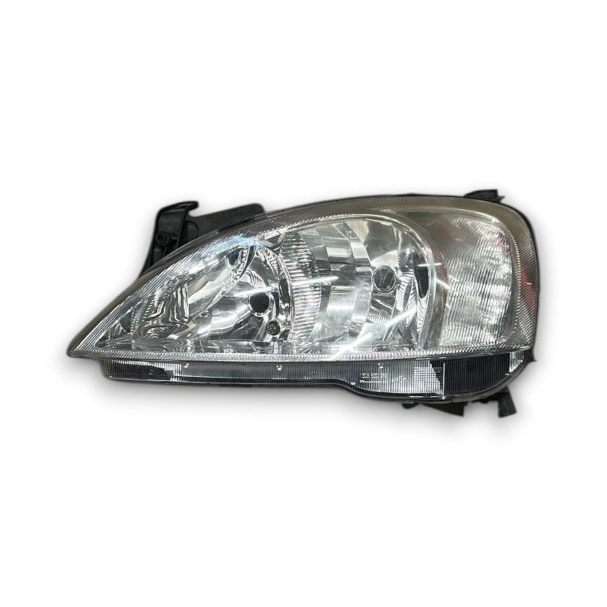 Faro alogeno anteriore sinistro Opel Corsa C 0301172201 (2000 > 2006) - F&amp;P CRASH SRL - Ricambi Usati