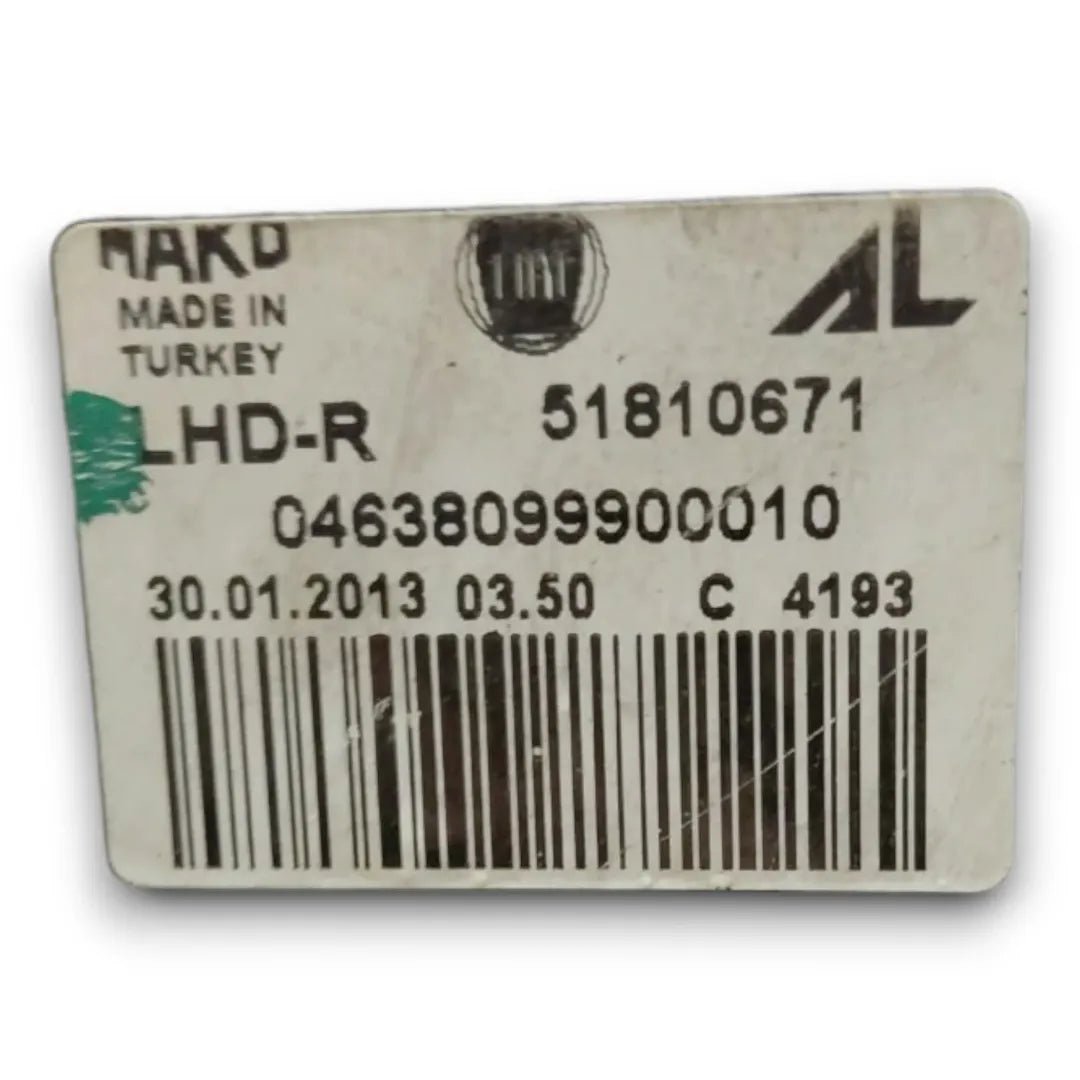 Faro anteriore destro Fiat Doblò II 2009–2015 OEM 51810671 - F&P CRASH SRL - Ricambi Usati