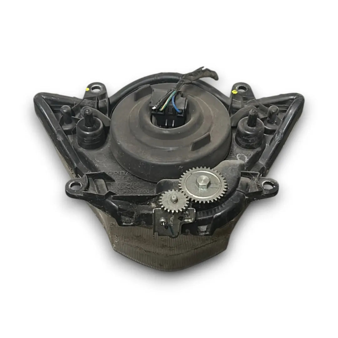 Dettaglio Faro anteriore Honda SH 150i ABS Start&Stop 2012–2017 OEM 33120K01902 - foto 2
