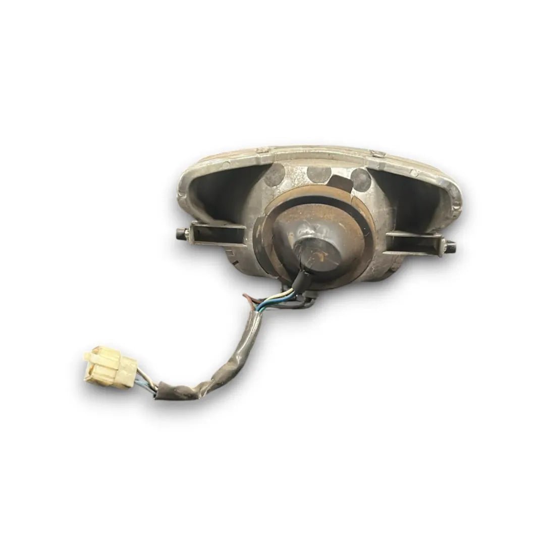 Dettaglio Faro anteriore Peugeot Tweet 125 2014–2017 OEM 802384 - foto 2