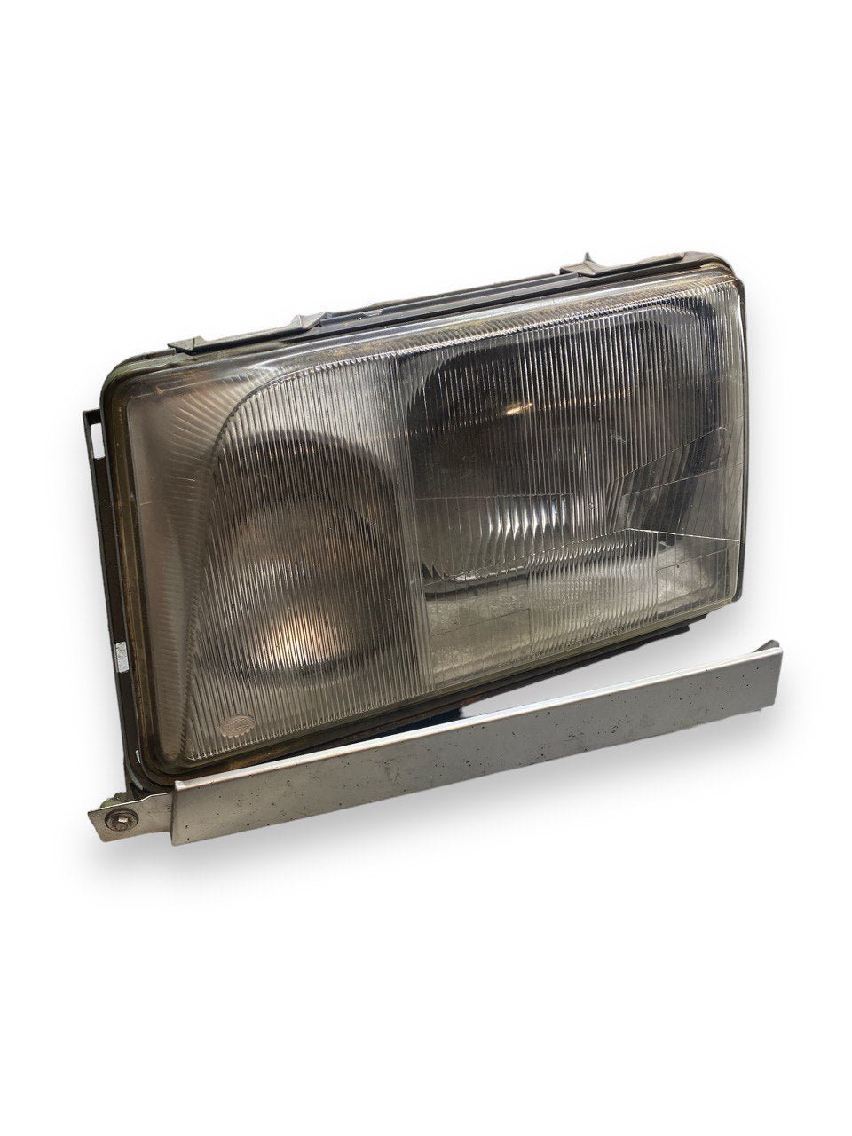 Faro anteriore sinistro Alogeno Mercedes Classe E W124 ( 1988 ) cod. 12985100 - F&P CRASH SRLS - Ricambi Usati